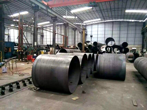q235厚壁卷管1.jpg q235厚壁卷管1.jpg
